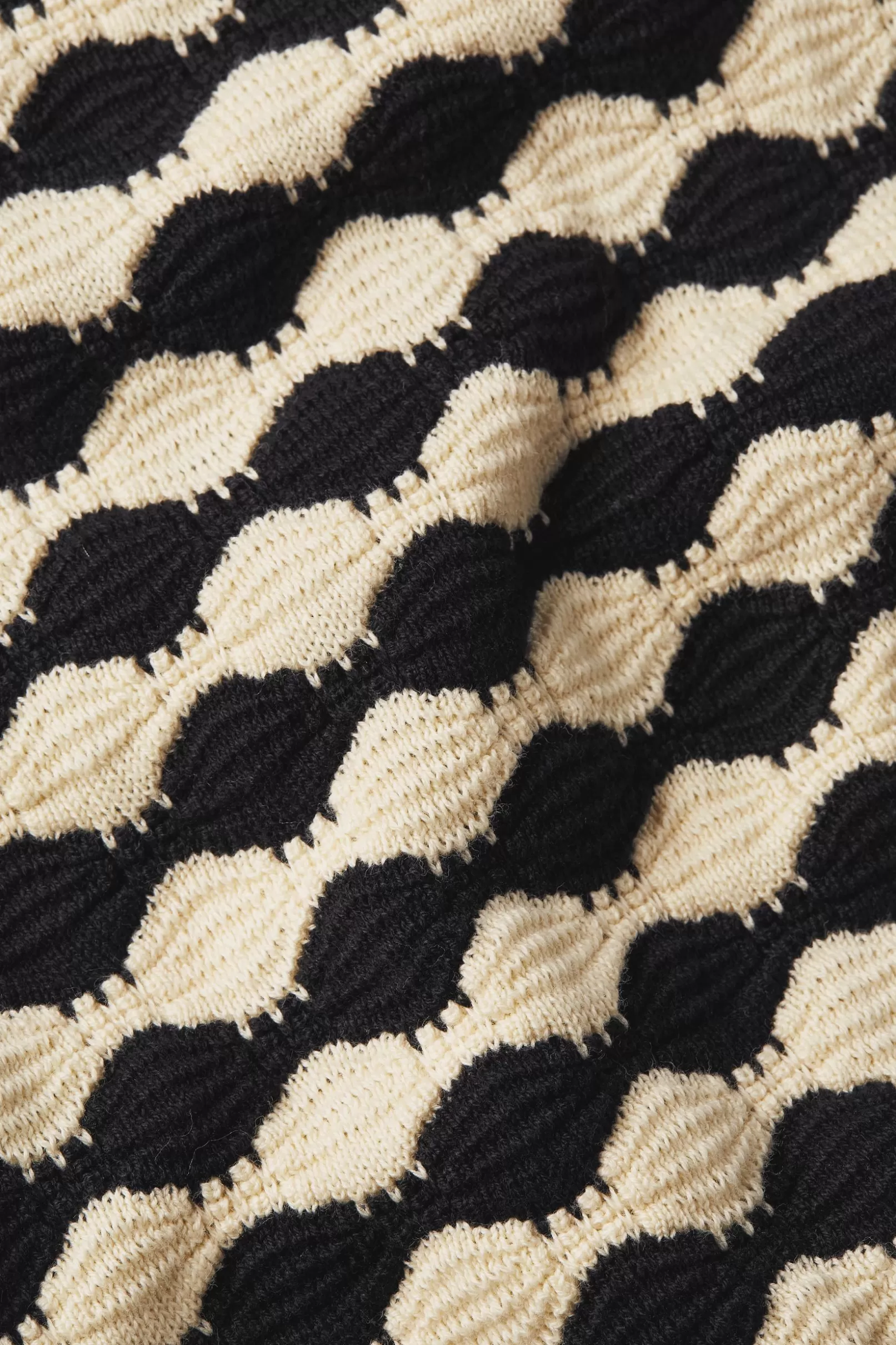 agnes_v_top_turtle_3-1.webp Tops & Shirts*King Louie Agnes V Top Turtle Black