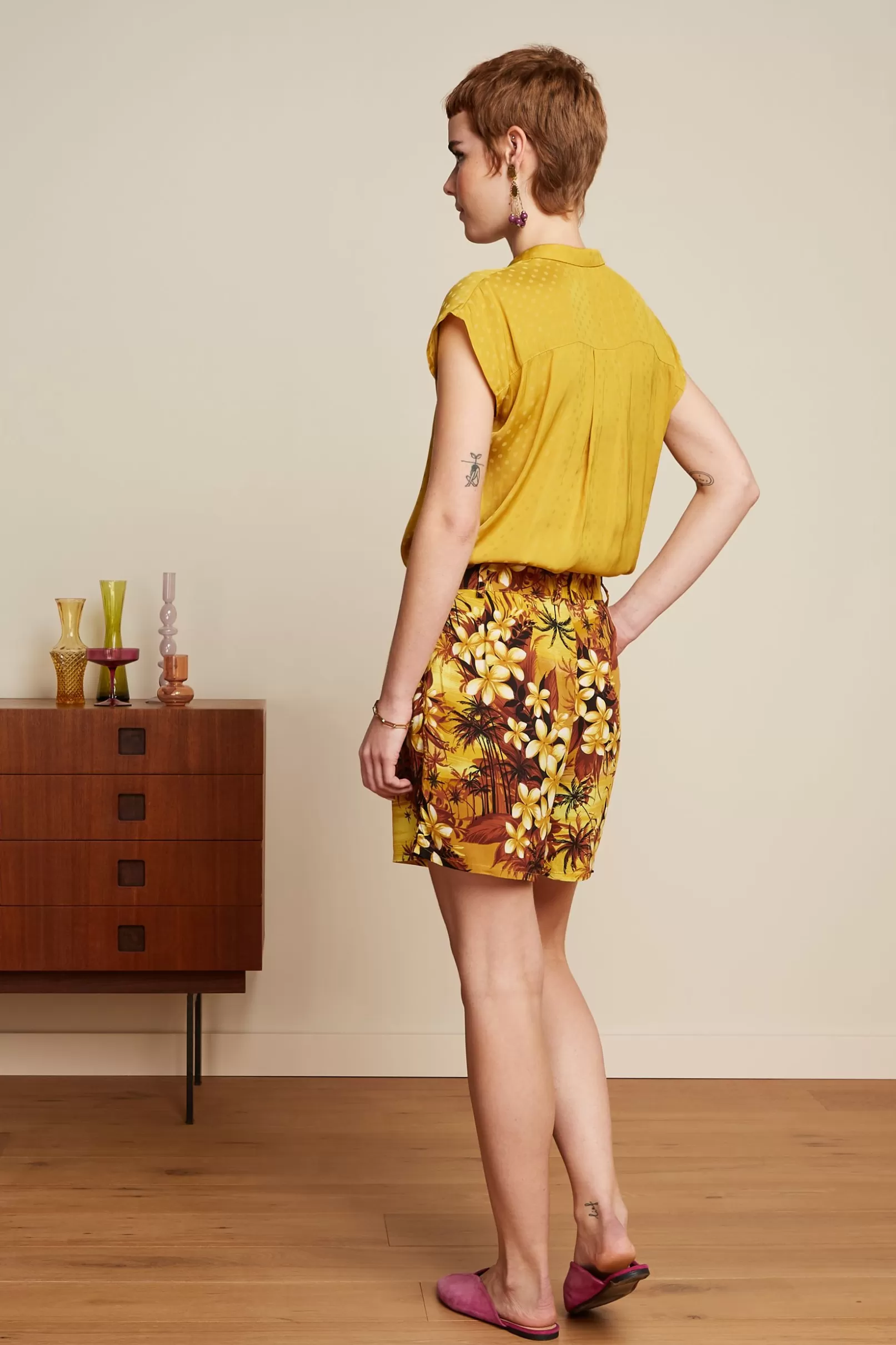 amy_blouse_bisque_2.webp Blouses*King Louie Amy Blouse Bisque Tuscan Yellow