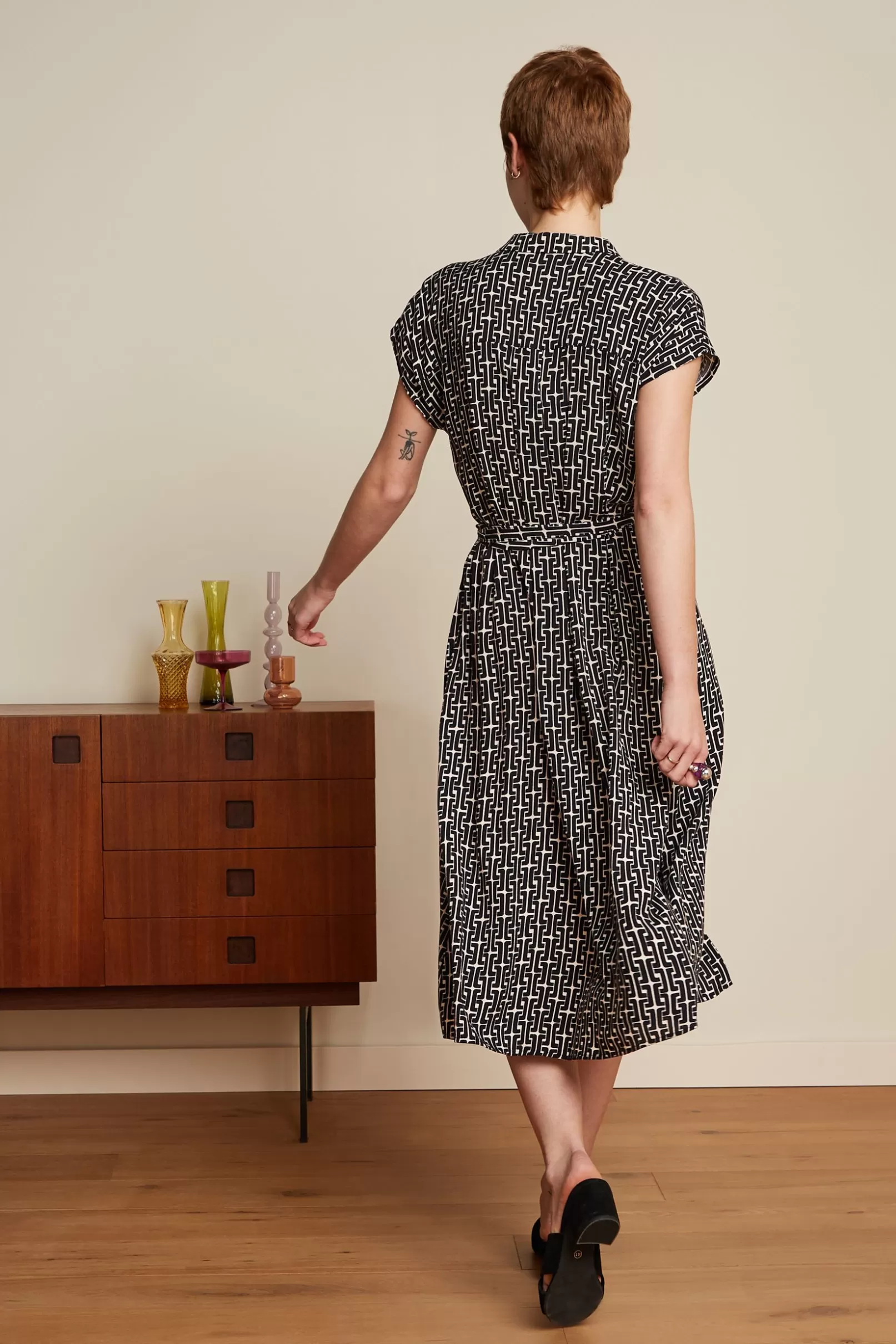 amy_dress_frankie_2.webp Jurken*King Louie Amy Dress Frankie Black