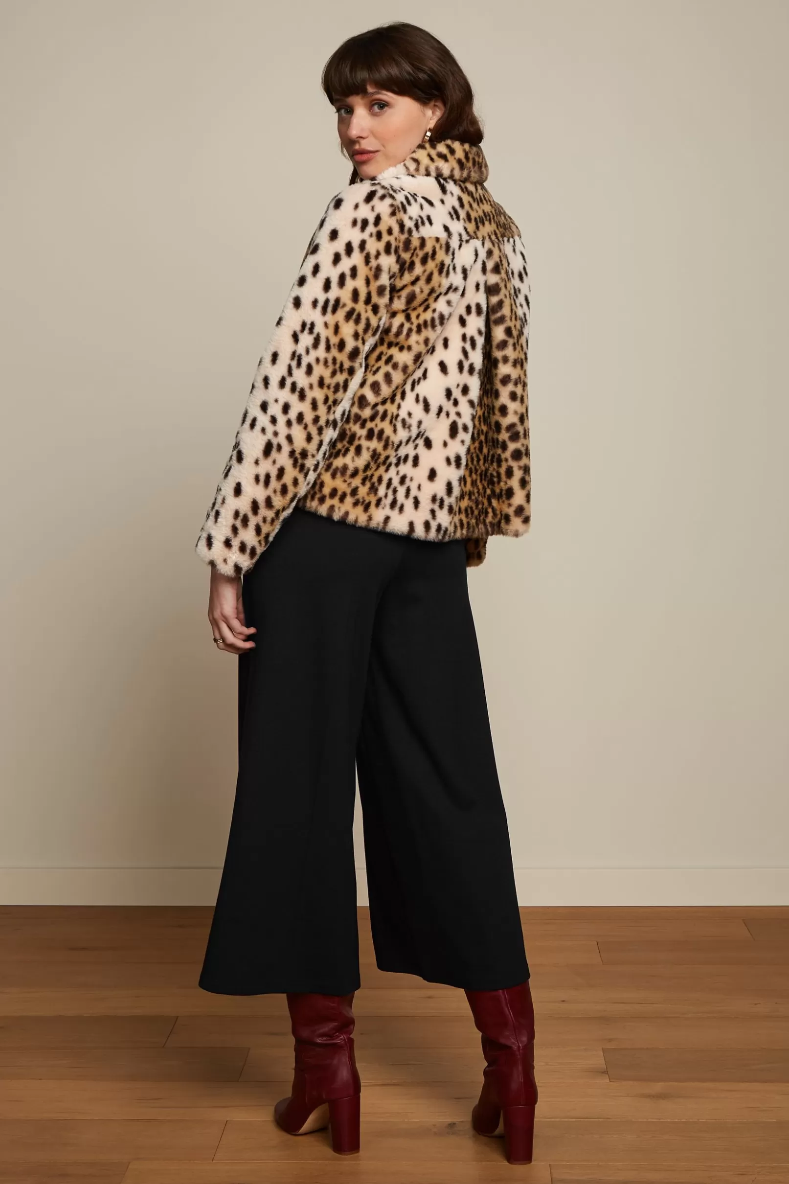 anais_coat_cheetah_fur_2.webp Jassen & Blazers*King Louie Anais Coat Cheetah Fur Ivory