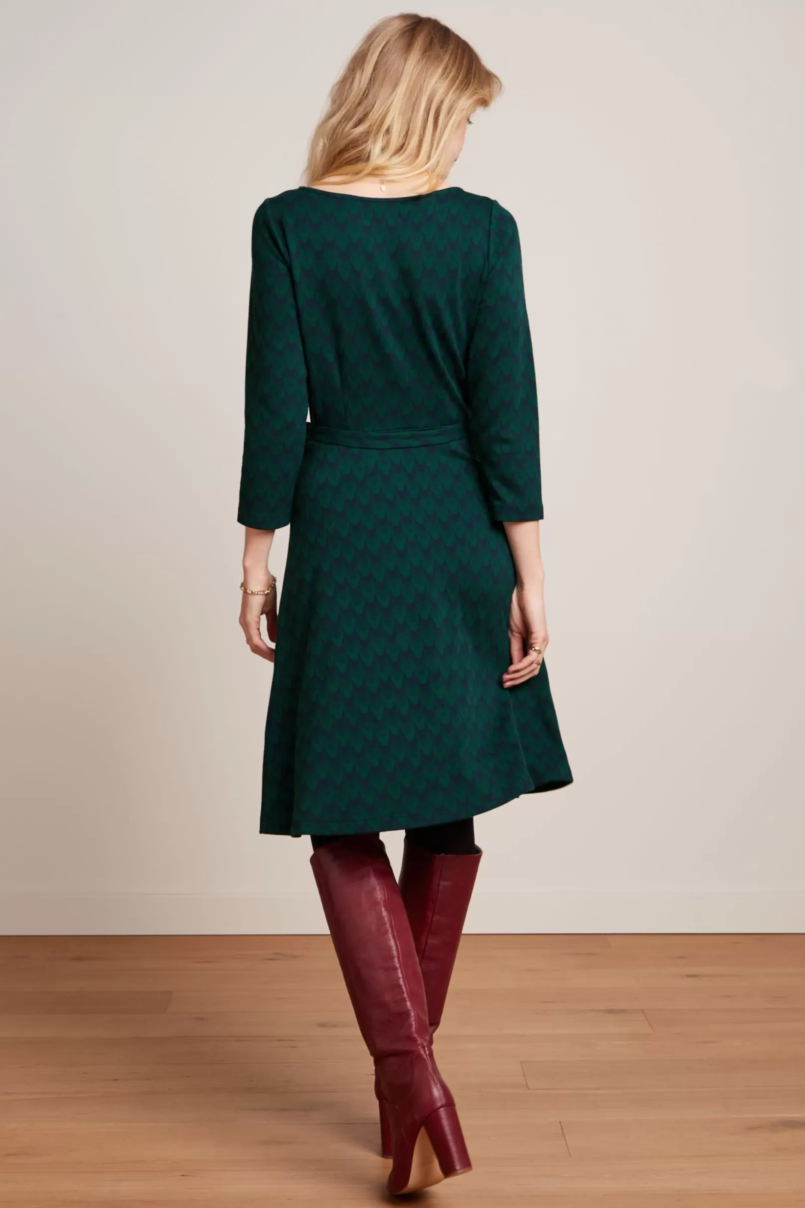 betty_dress_duffy_jacquard_2.webp Jurken*King Louie Betty Dress Duffy Jacquard Evening Blue