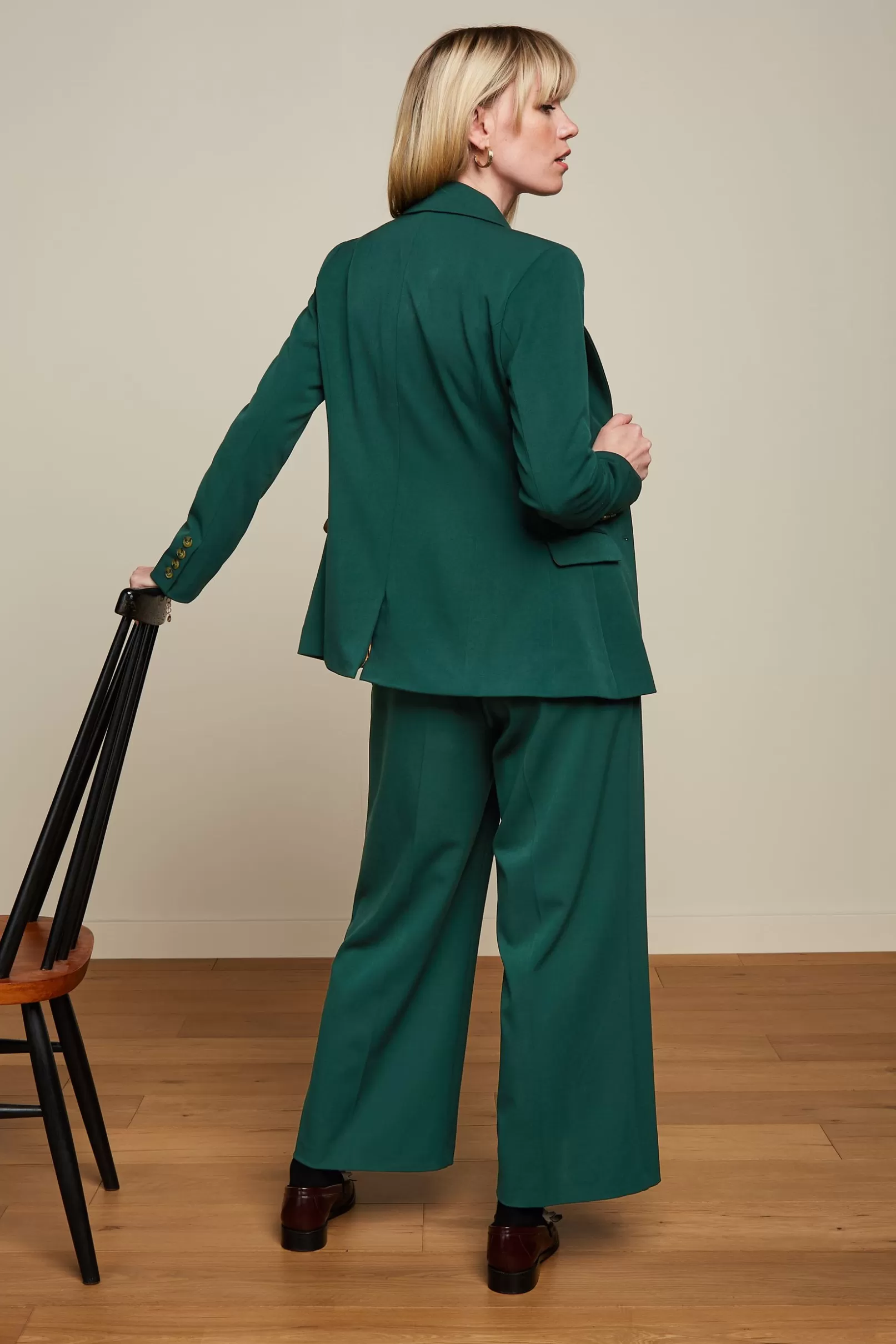 bianca_blazer_broadway_2-2.webp Jassen & Blazers*King Louie Bianca Blazer Broadway Pine Green