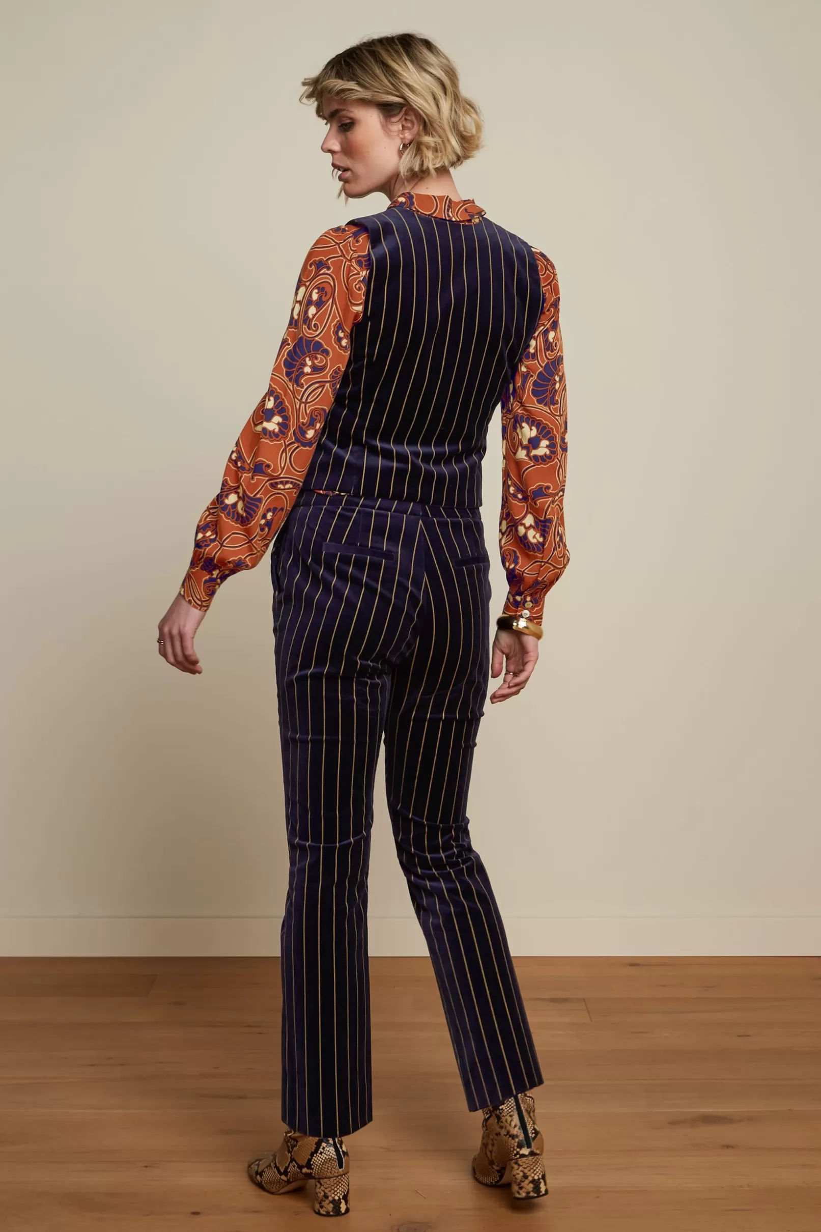 bianca_gilet_pinstripe_2.webp Tops & Shirts*King Louie Bianca Gilet Pinstripe Blue