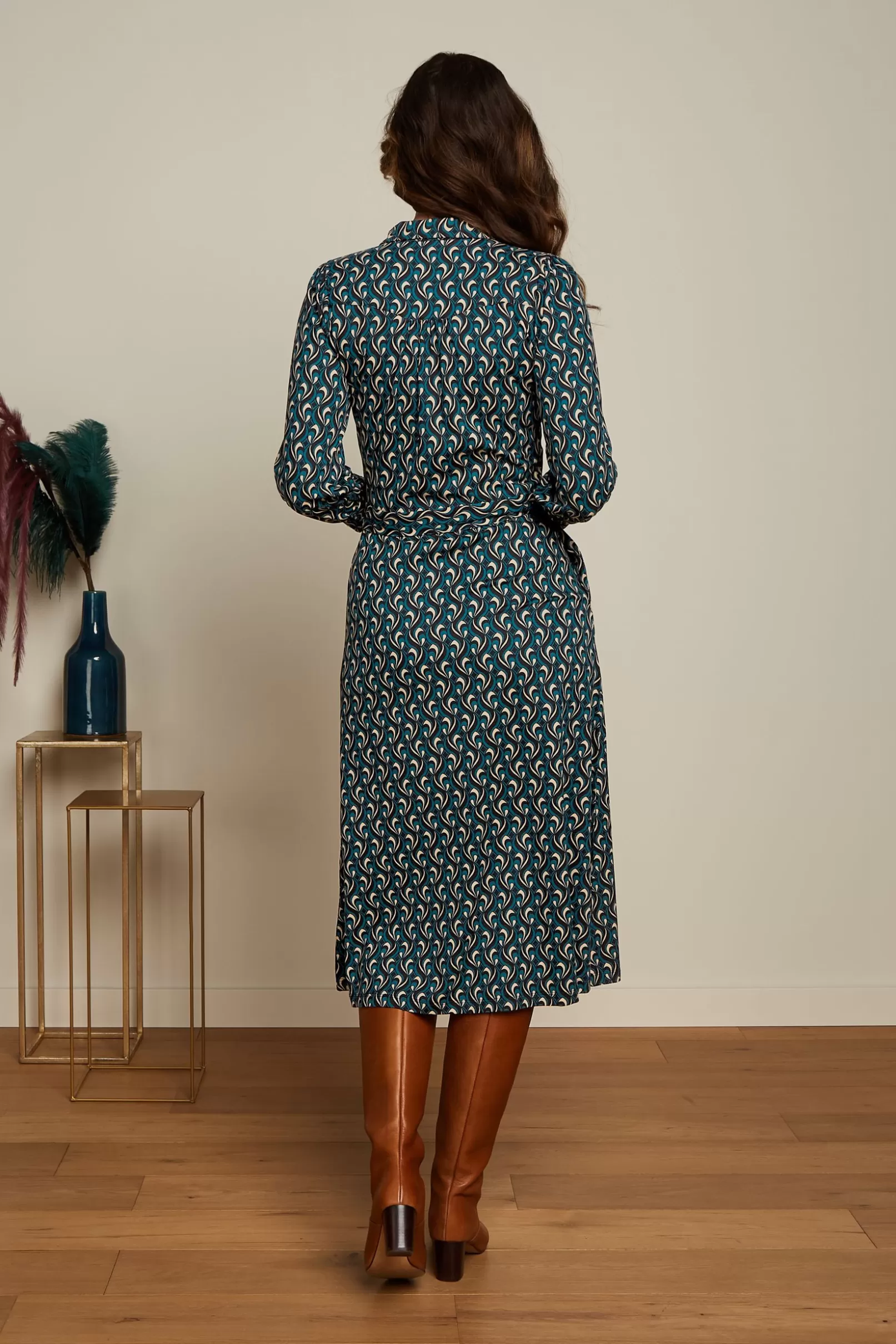 carina_dress_morel_2.webp Jurken*King Louie Carina Dress Morel Dragonfly Green