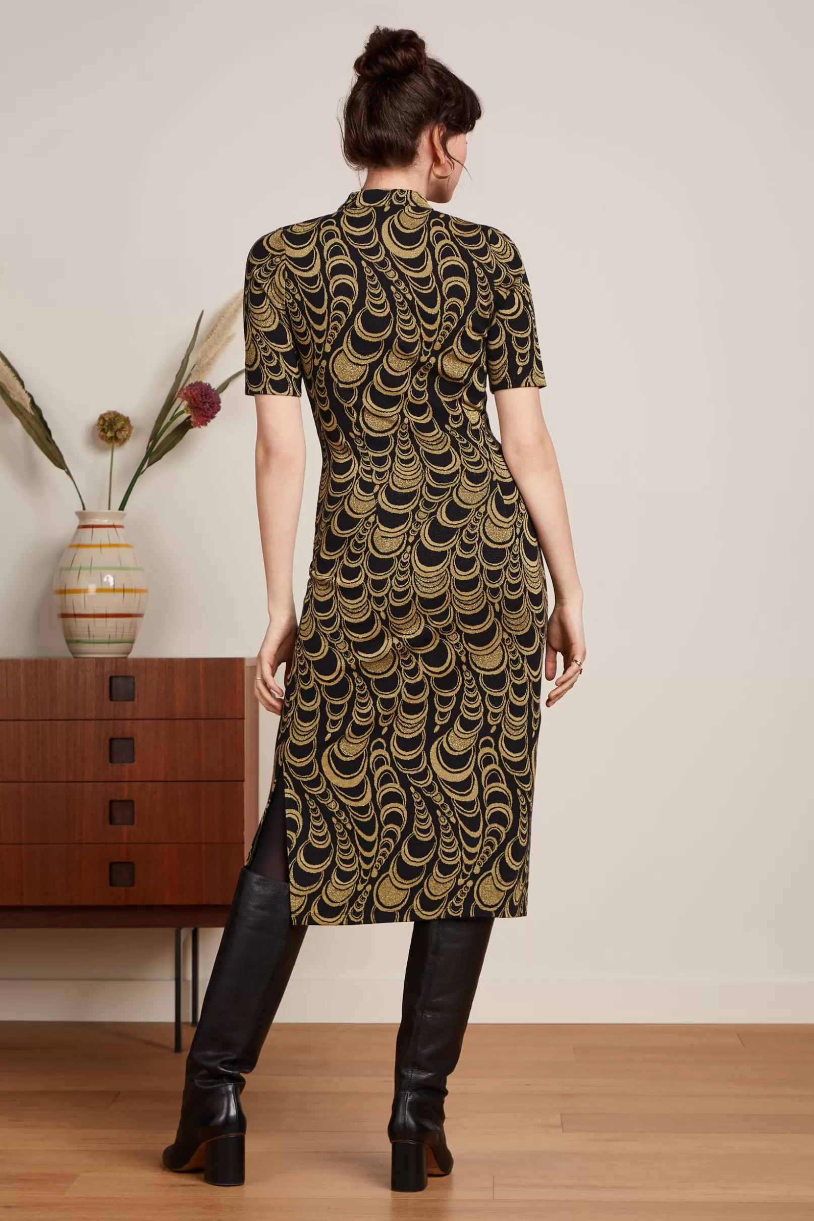 chinese_midi_dress_bobbin_jacquard_2.webp Jurken*King Louie Chinese Midi Dress Bobbin Jacquard Black