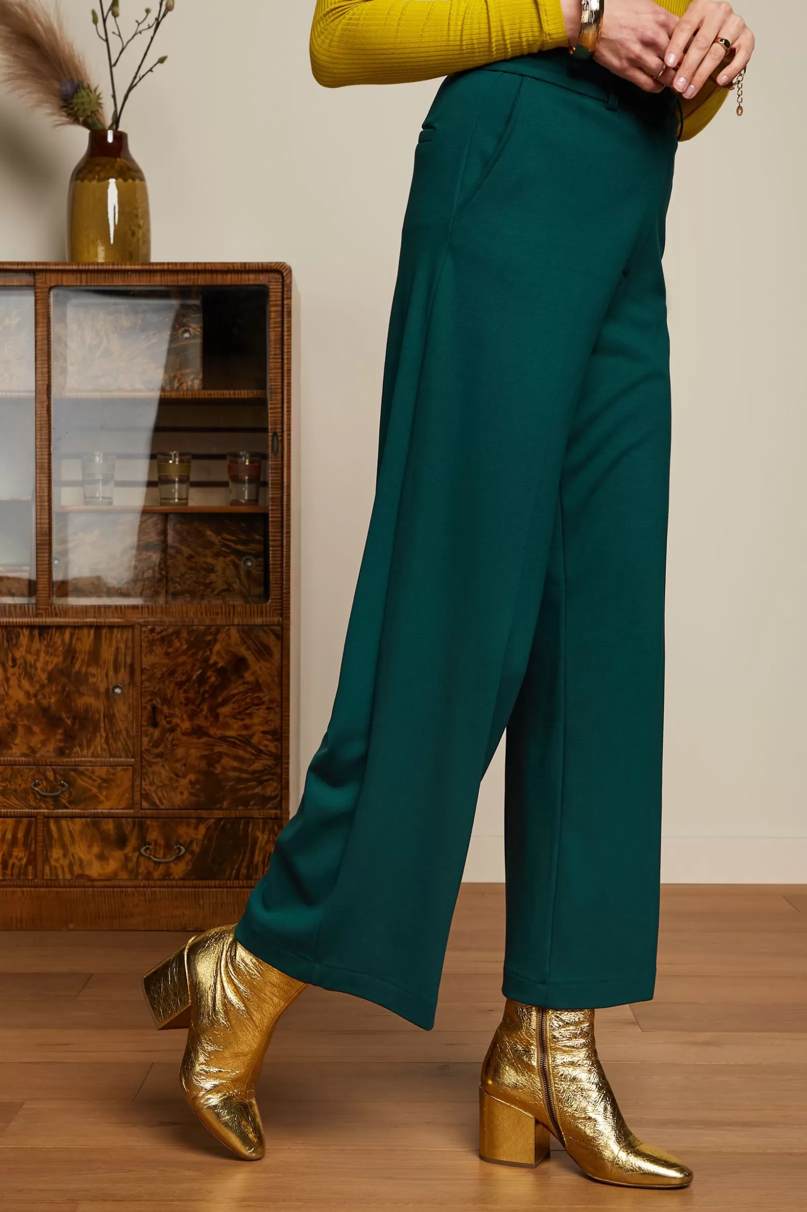 frederica_pants_milano_uni_0-1.webp Broeken*King Louie Frederica Pants Milano Uni Pine Green