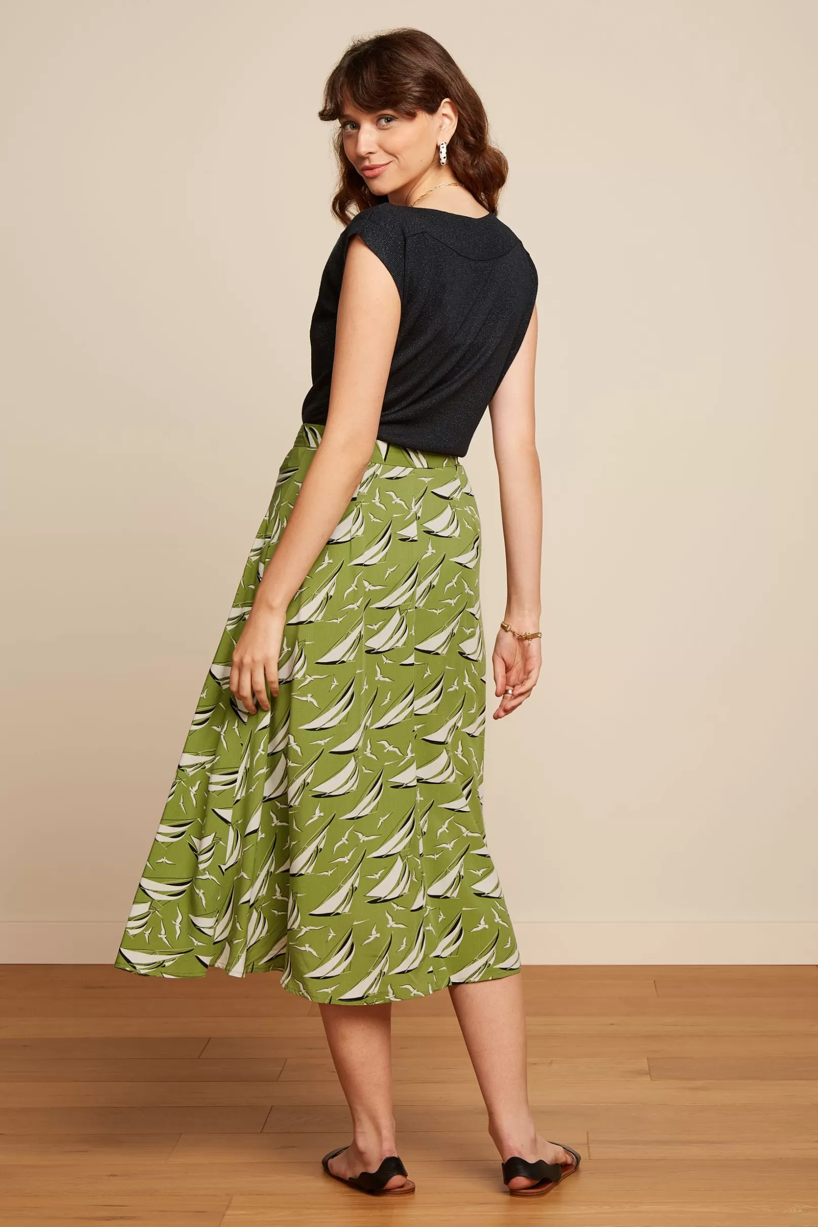 judy_midi_skirt_bateau_2.webp Rokken*King Louie Judy Midi Skirt Bateau Woodbine Green