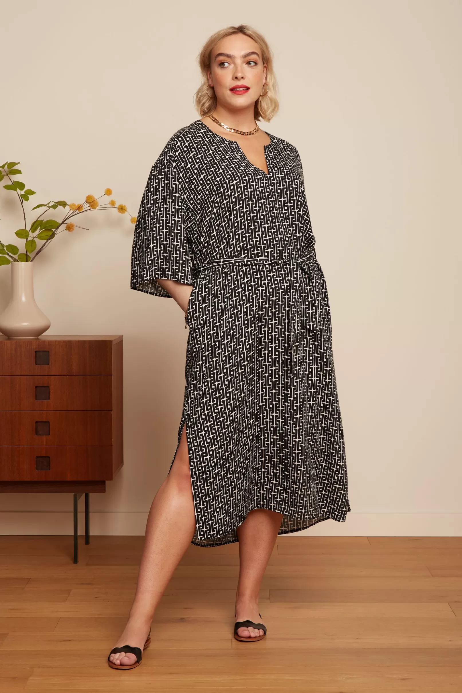 kiki_kaftan_frankie_0.webp Jurken*King Louie Kiki Kaftan Frankie Black