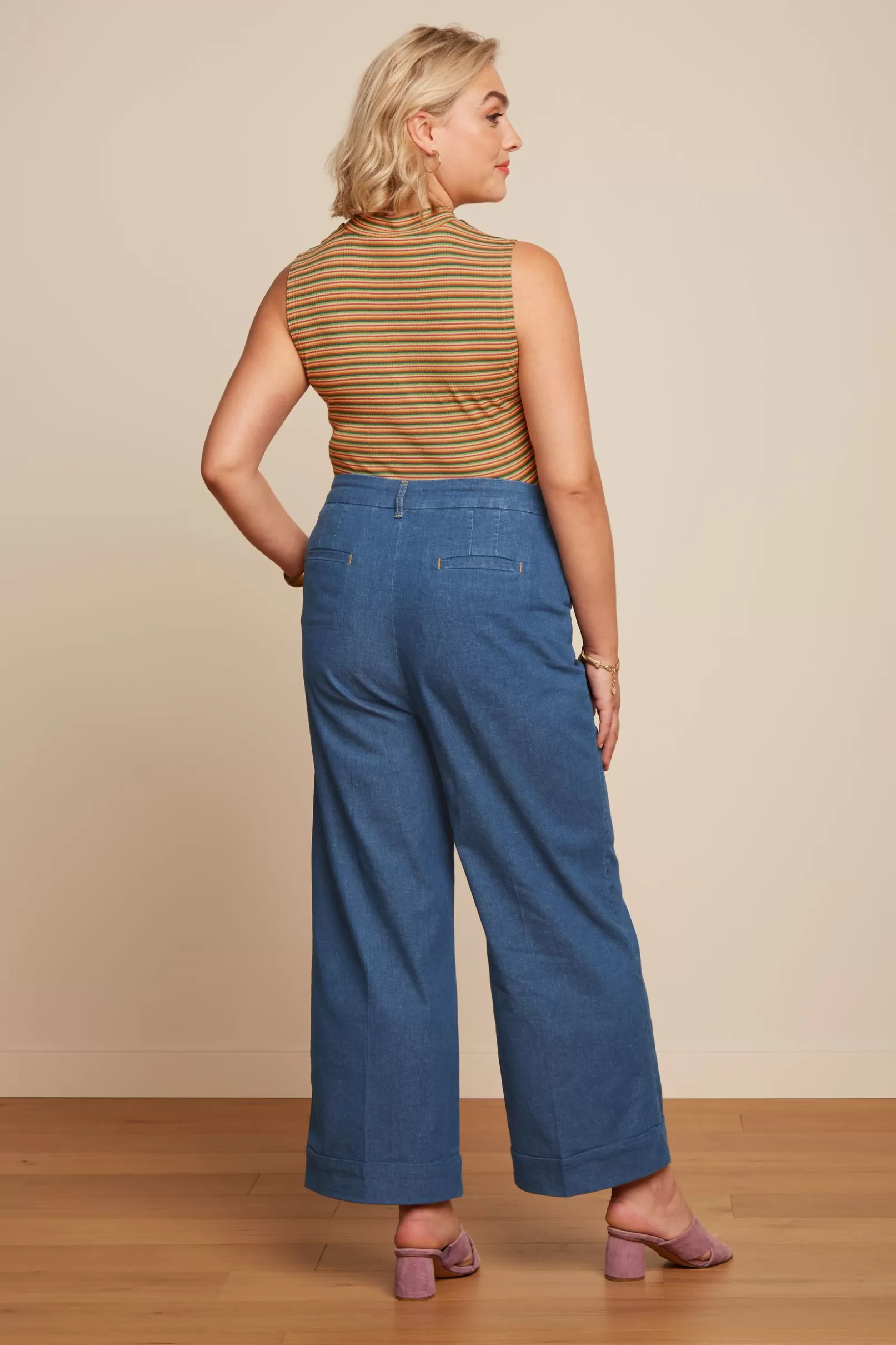 lisa_culotte_chambray_6.webp Broeken*King Louie Lisa Culotte Chambray Denim Blue