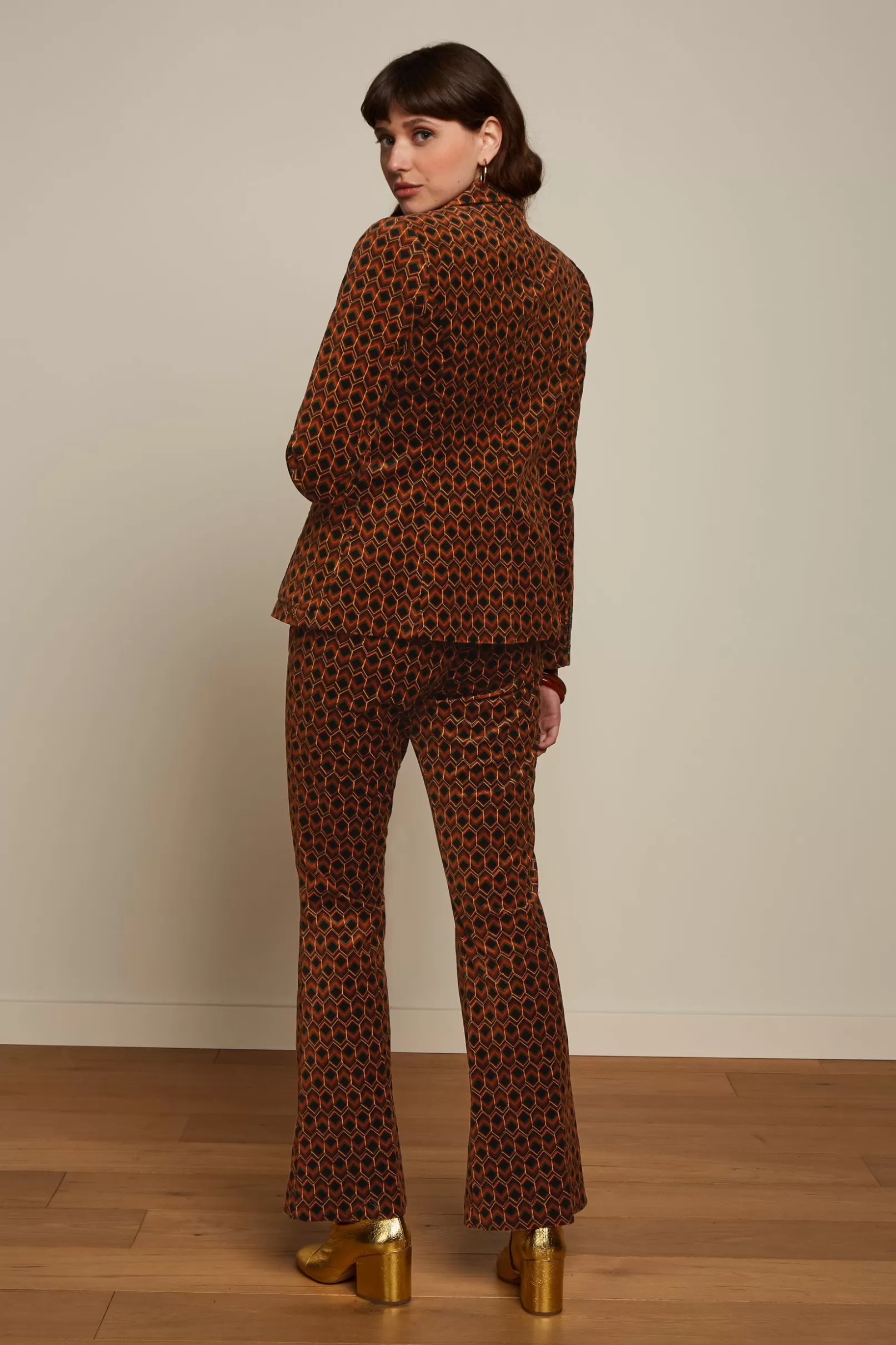 marcie_flared_pants_quentin_2.webp Broeken*King Louie Marcie Flared Pants Quentin Black