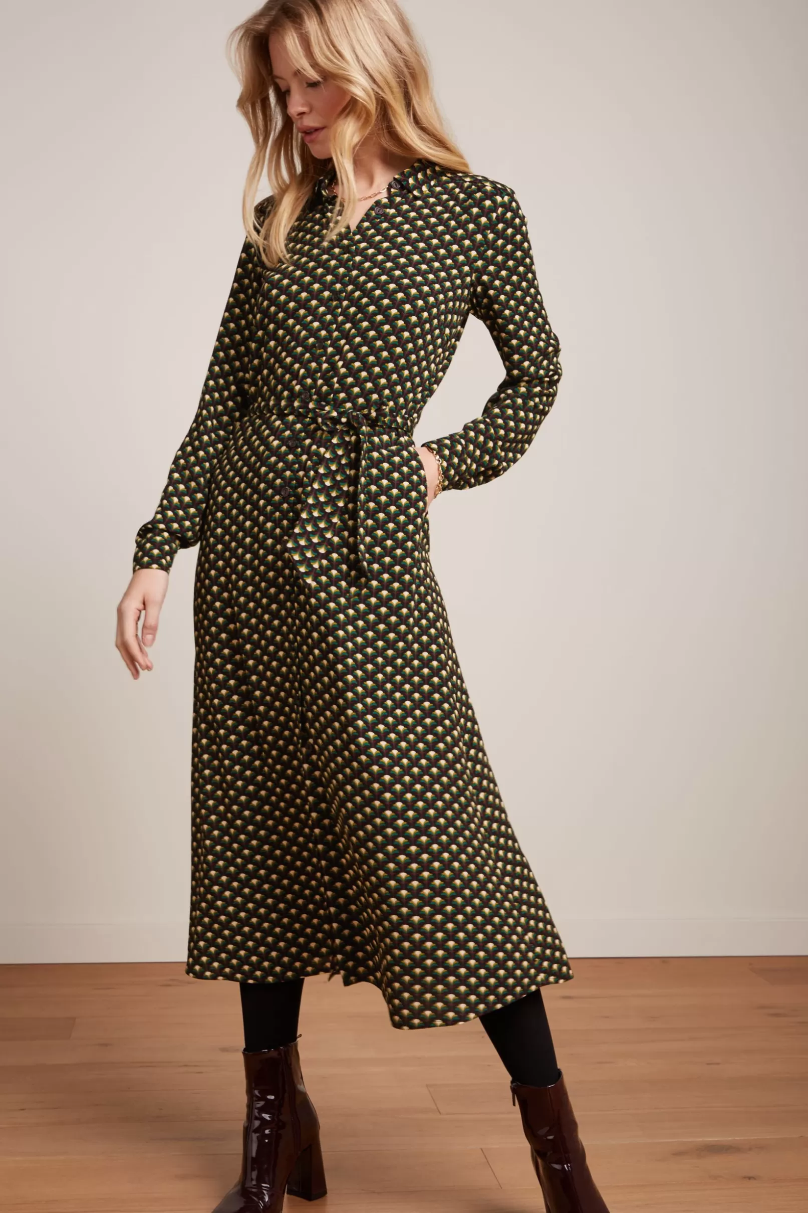 olive_dress_mayfield_3-1.webp Jurken*King Louie Olive Dress Mayfield Sycamore Green
