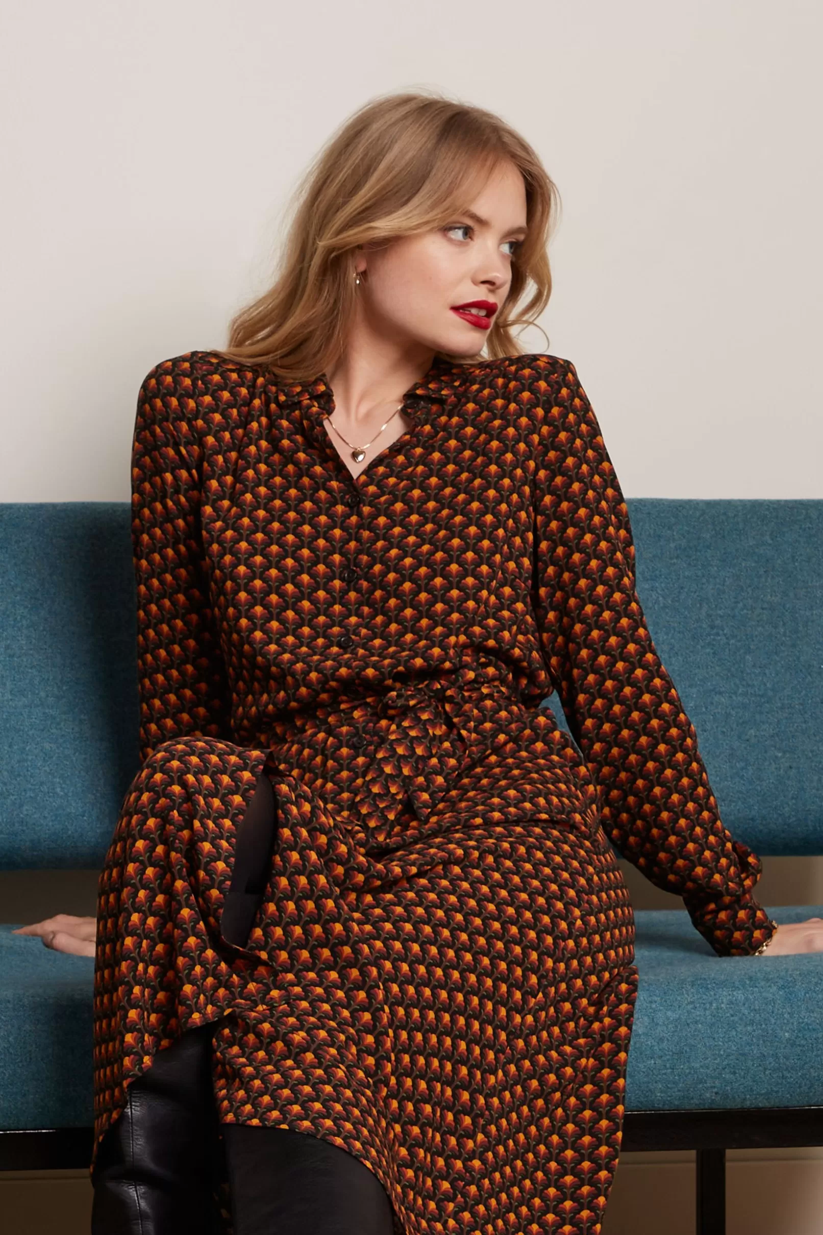 olive_dress_mayfield_3.webp Jurken*King Louie Olive Dress Mayfield Beet Red