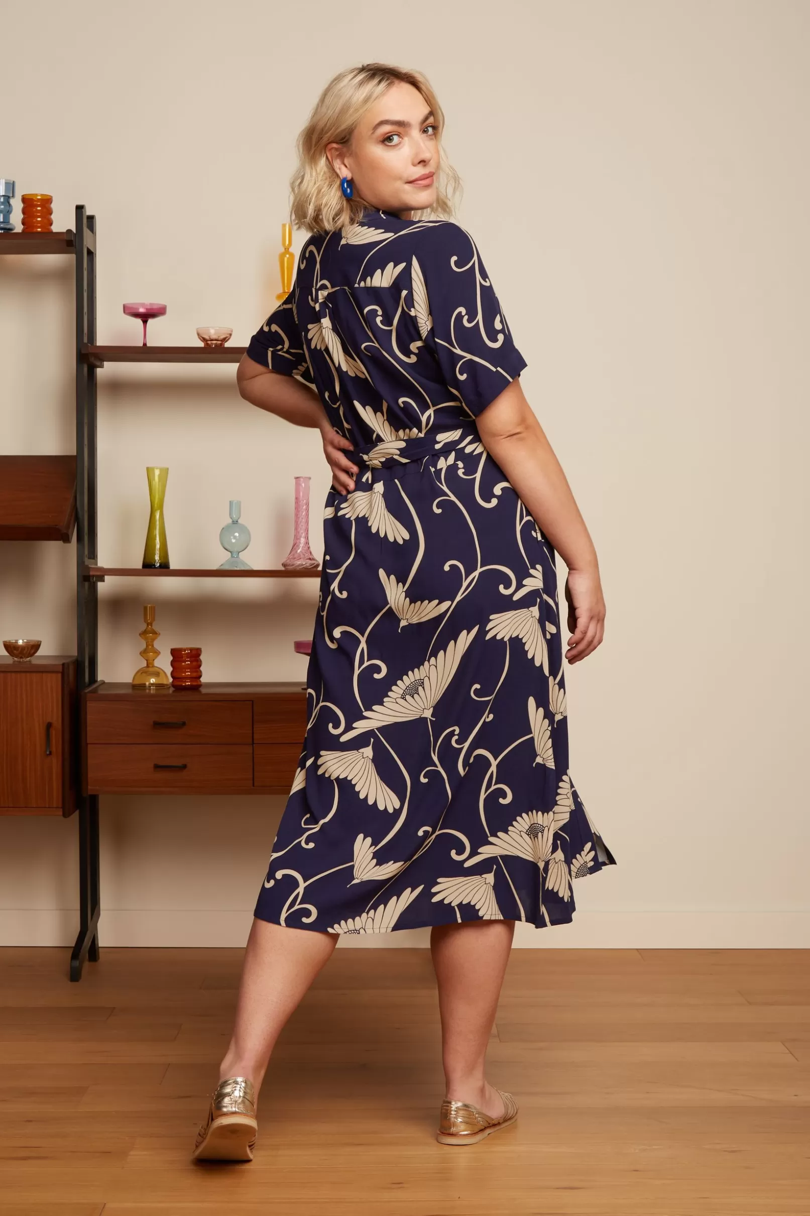 olive_dress_pixy_2.webp Jurken*King Louie Olive Dress Pixy Evening Blue