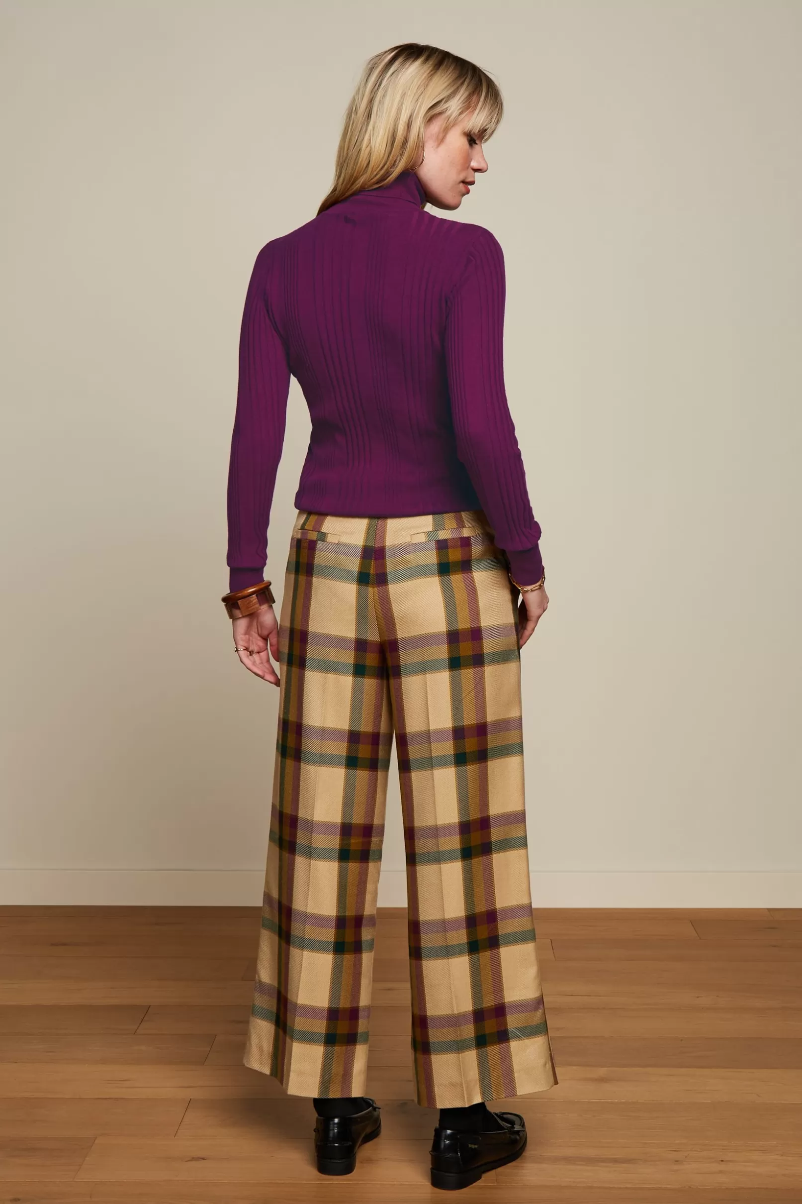 rib_rollneck_top_club_2-1.webp Tops & Shirts*King Louie Rib Rollneck Top Club Caspia Purple