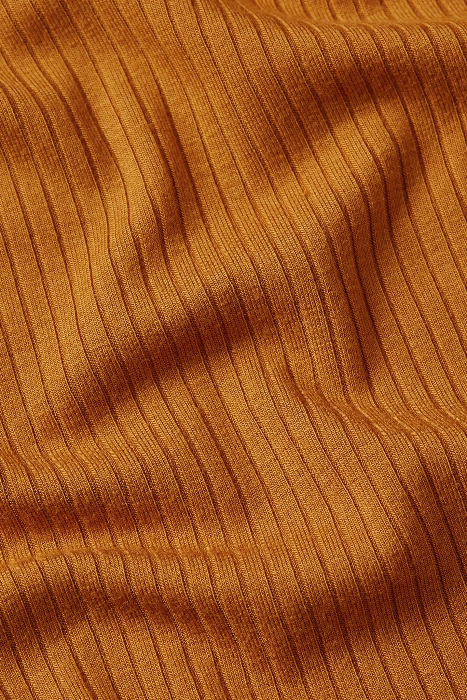 rollneck_top_uni_rib_3.webp Tops & Shirts*King Louie Rollneck Top Uni Rib Maple Orange