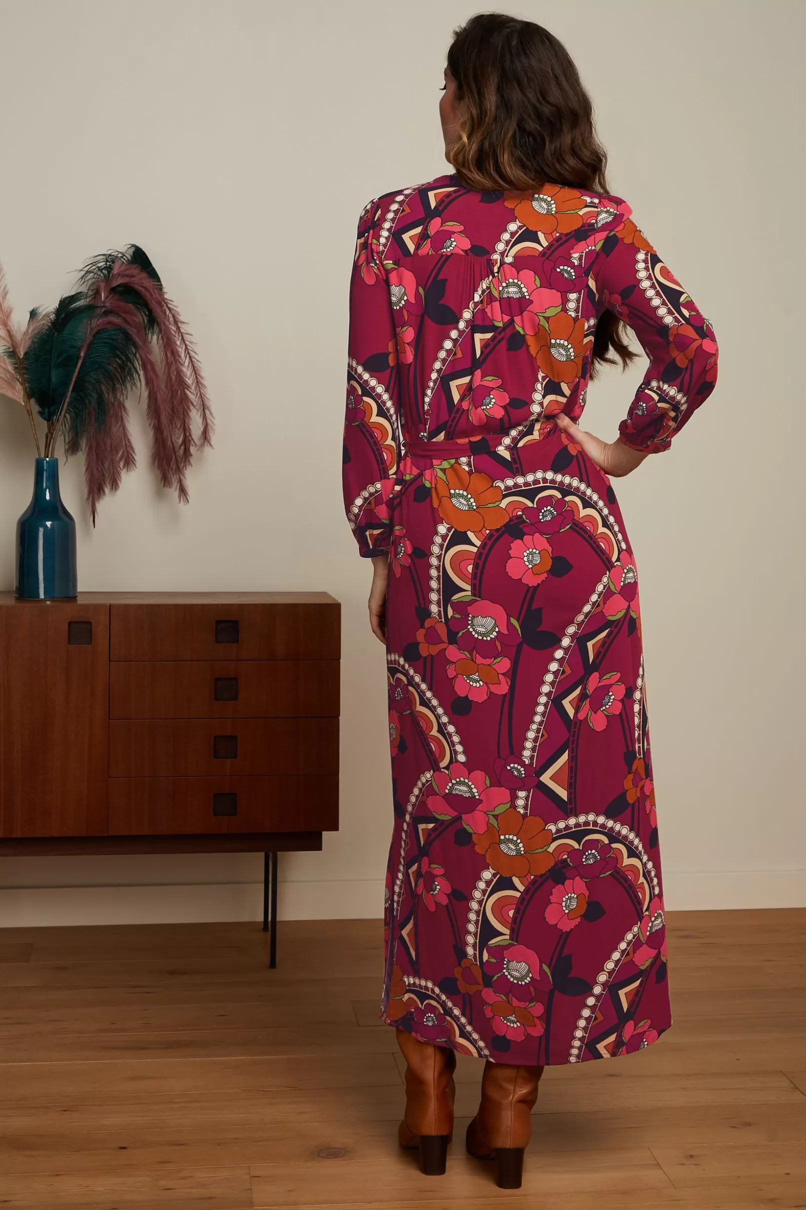 stella_maxi_dress_lovechild_2.webp Jurken*King Louie Stella Maxi Dress Lovechild Cabernet Red