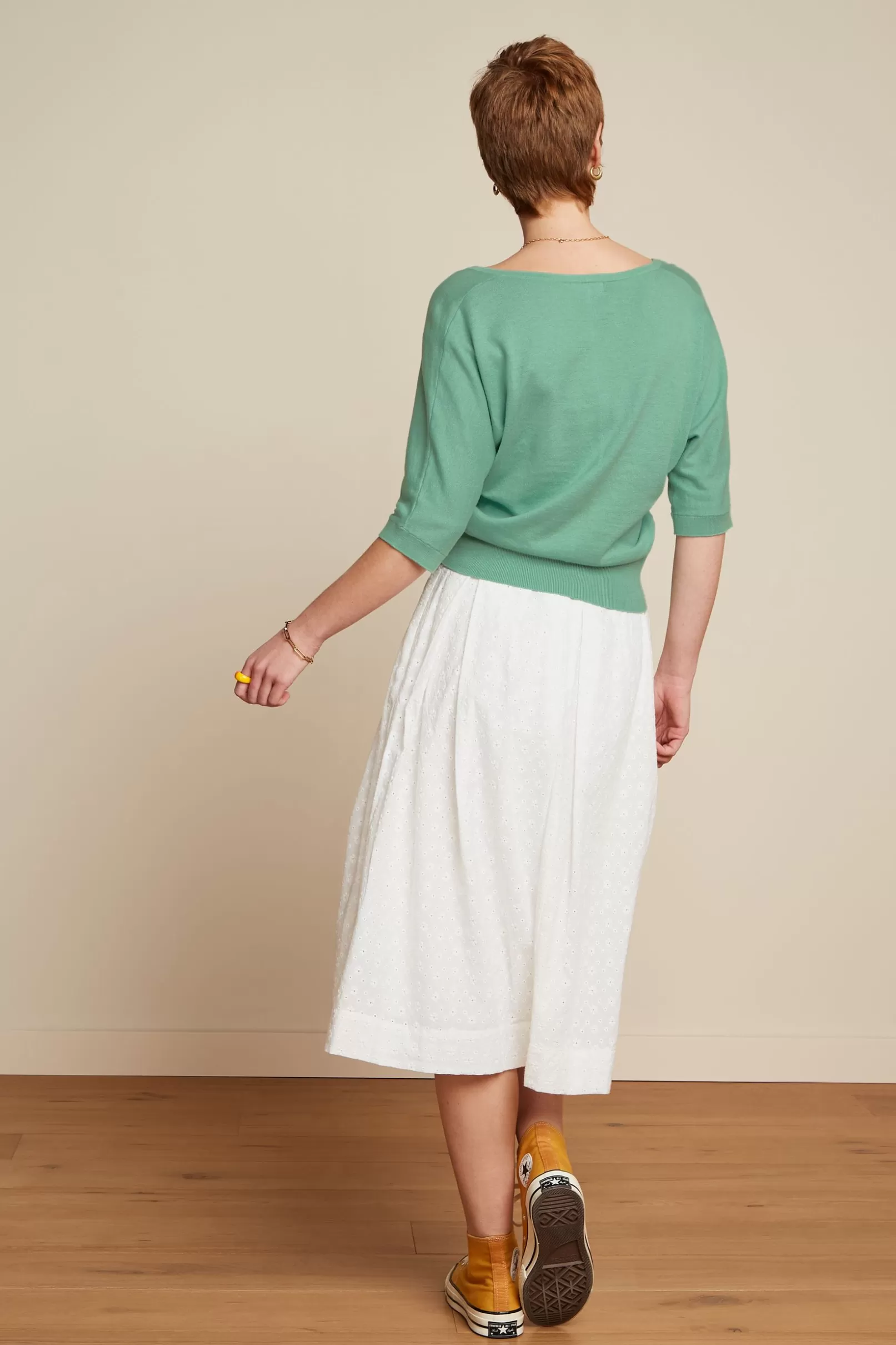 suzette_pleat_skirt_rosa_broderie_anglaise_2.webp Rokken*King Louie Suzette Pleat Skirt Rosa Broderie Anglaise White