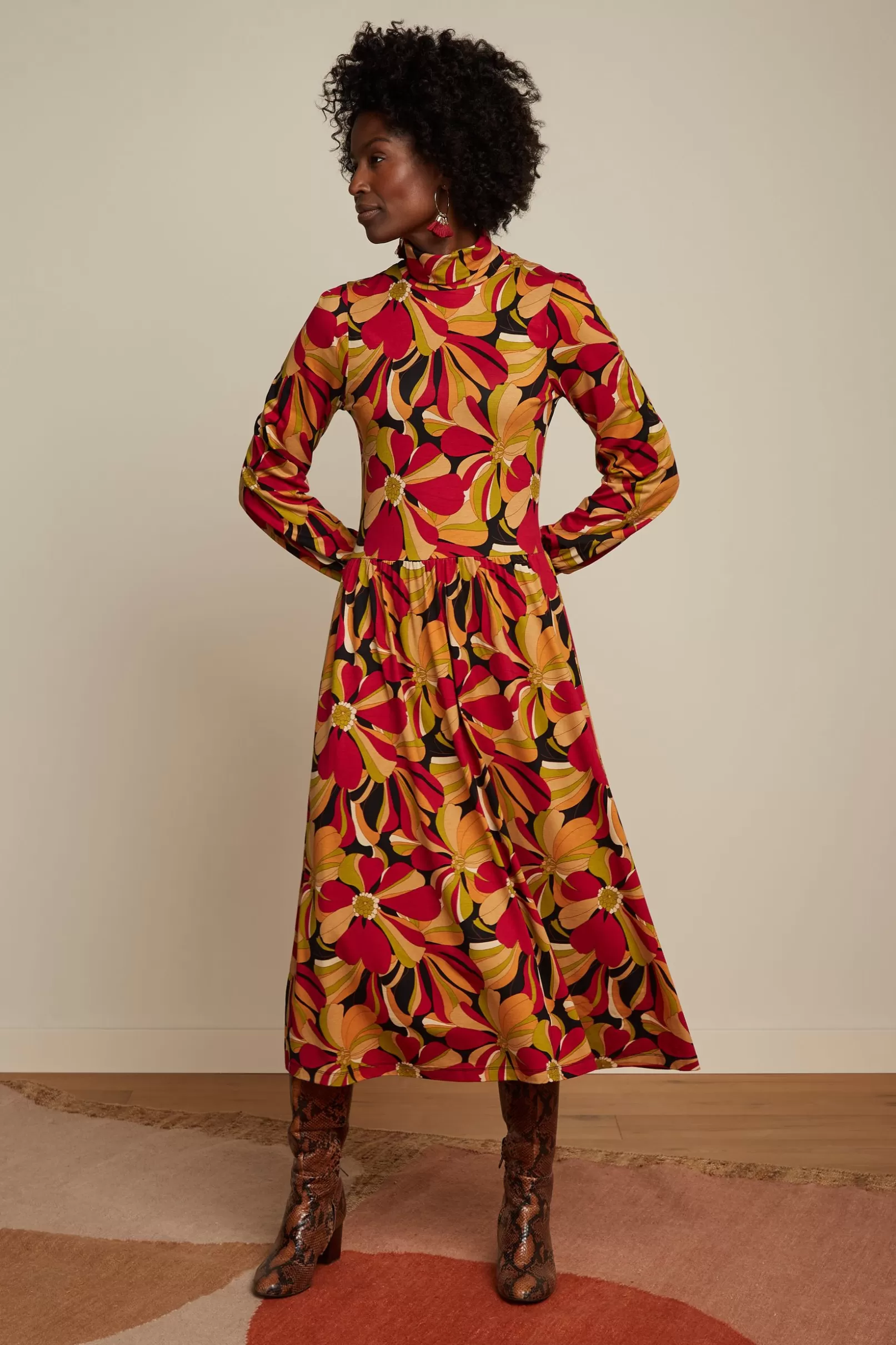 violetta_dress_adore_1.webp Jurken*King Louie Violetta Dress Adore Black