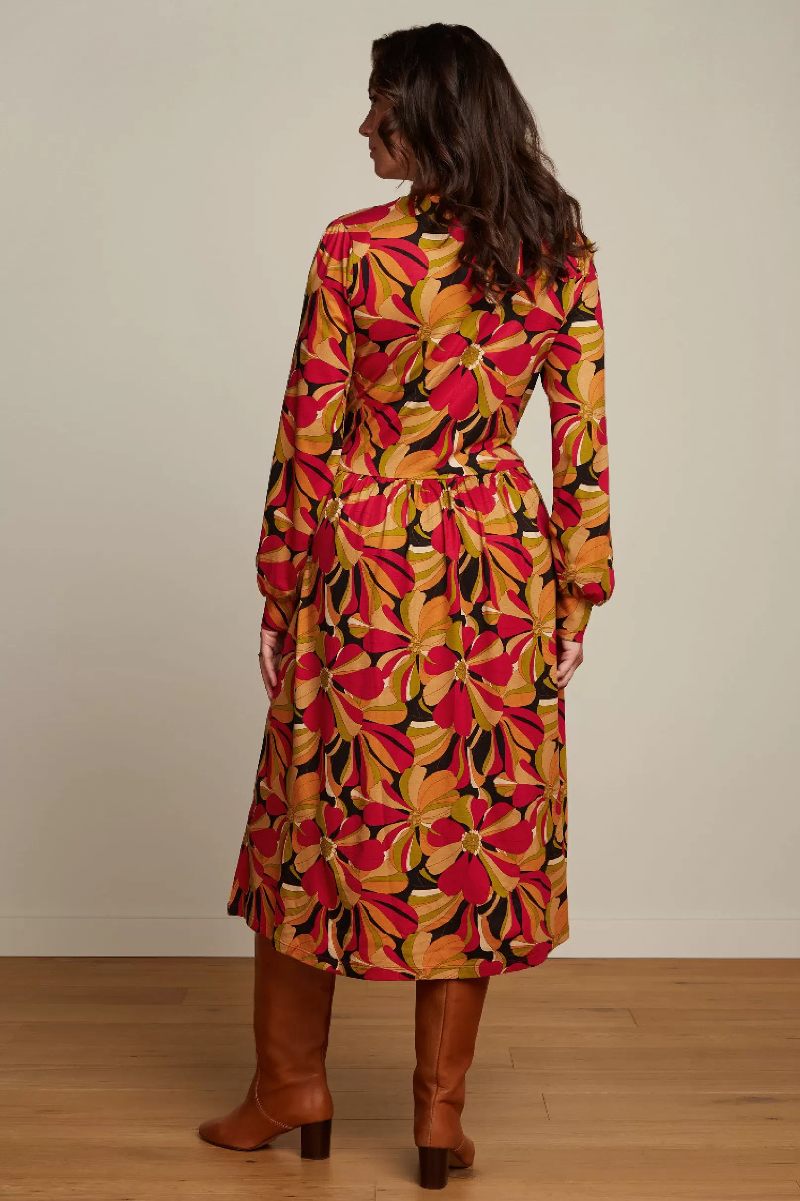 violetta_dress_adore_4.webp Jurken*King Louie Violetta Dress Adore Black