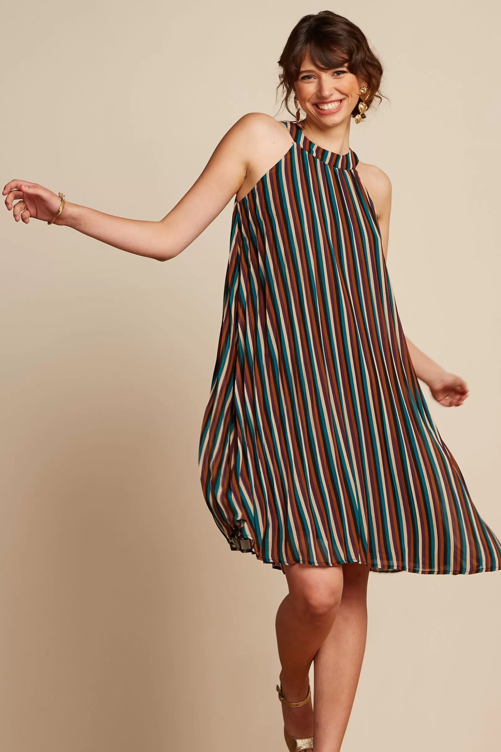 virna_dress_piso_plisse_0.webp Jurken*King Louie Virna Dress Piso Plisse Black