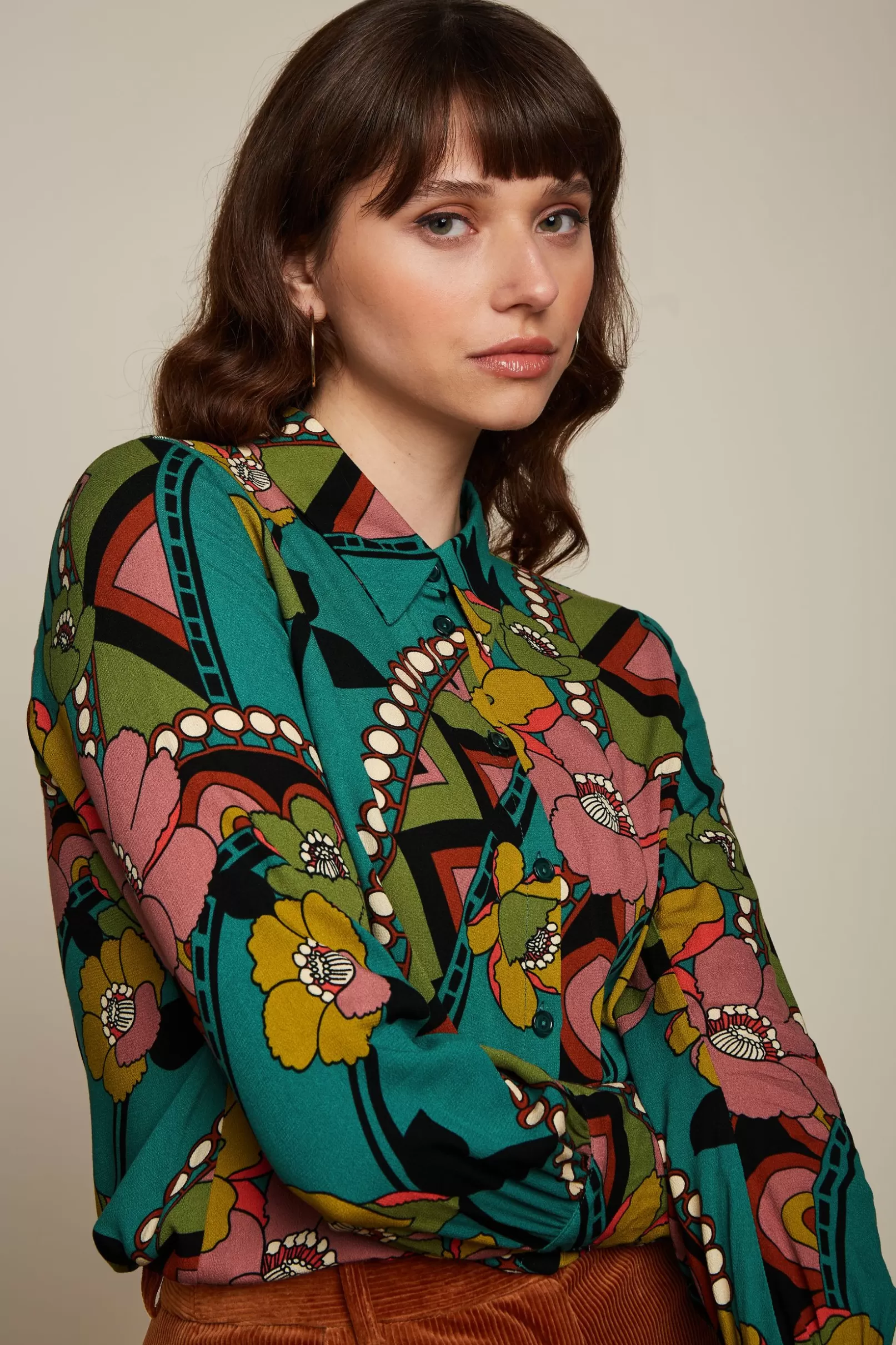winona_blouse_lovechild_0-1.webp Blouses*King Louie Winona Blouse Lovechild Antique Green